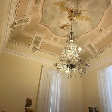Lex Suites Catania-Fontanarossai nemzetközi repülőtér Kültér fotó